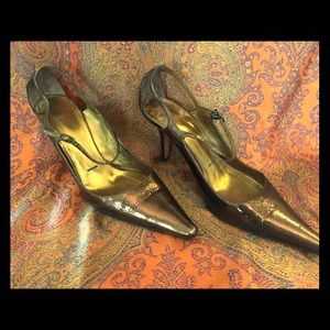 Vera Wang Couture Vintage Bronze Metallic Heels